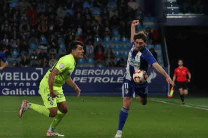 Las fotos de la victoria de la Deportiva contra el Amorebieta.