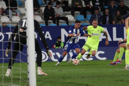 Las fotos de la victoria de la Deportiva contra el Amorebieta.