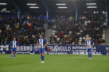 Las fotos de la victoria de la Deportiva contra el Amorebieta.
