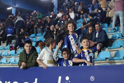 Las fotos de la victoria de la Deportiva contra el Amorebieta.