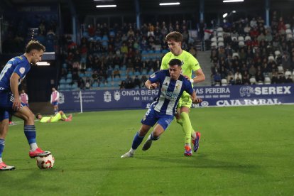 Las fotos de la victoria de la Deportiva contra el Amorebieta.