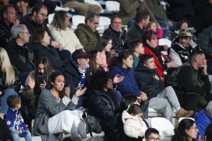 Las fotos de la victoria de la Deportiva contra el Amorebieta.