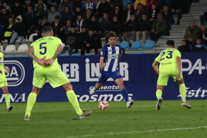 Las fotos de la victoria de la Deportiva contra el Amorebieta.