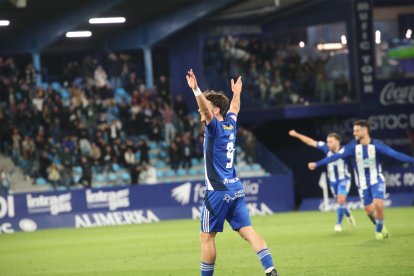 Las fotos de la victoria de la Deportiva contra el Amorebieta.