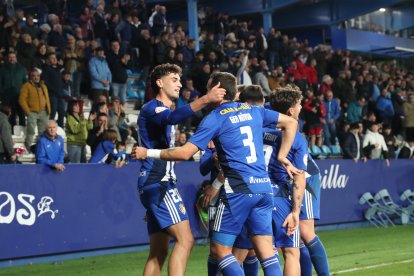 Las fotos de la victoria de la Deportiva contra el Amorebieta.