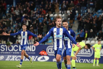 Las fotos de la victoria de la Deportiva contra el Amorebieta.