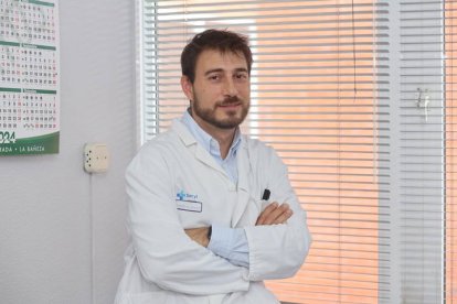 El jefe del servicio de Urología del Hospital El Bierzo, Óscar Miranda.