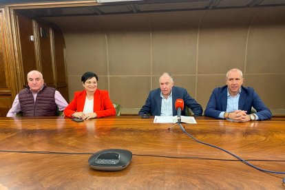 Rueda de prensa de UPL sobre las enmiendas presentadas para el presupuesto municipal 2025.