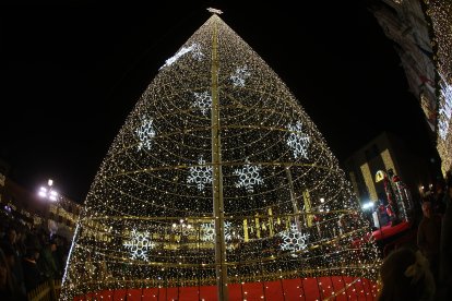 Encendido de las luces navideñas en Ponferrada.