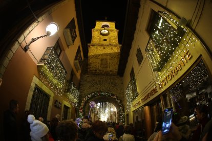Encendido de las luces navideñas en Ponferrada.