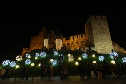 Encendido de las luces navideñas en Ponferrada.