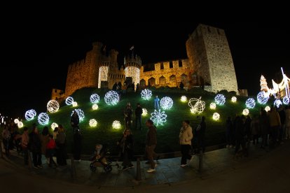 Encendido de las luces navideñas en Ponferrada.