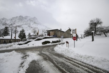 Nieve en Tolibia de Abajo.