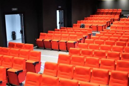 patio de butacas del Teatro El Albéitar de la ULE.