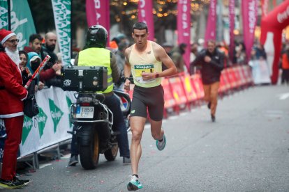 Los leoneses respondieron una vez más en la carrera que cierra el año.