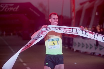 Los leoneses respondieron una vez más en la carrera que cierra el año.