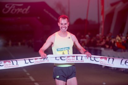 Los leoneses respondieron una vez más en la carrera que cierra el año.