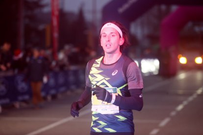 Los leoneses respondieron una vez más en la carrera que cierra el año.