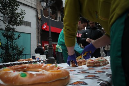 El Gran Roscón de Reyes Magos organizado por Templarium.