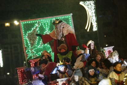 Cabalgata de los Reyes Magos en León.