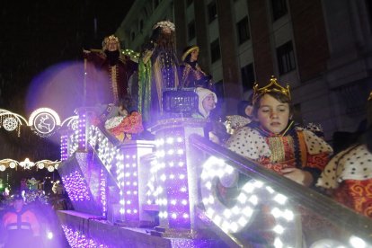 Cabalgata de los Reyes Magos en León.