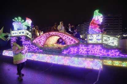 Cabalgata de los Reyes Magos en León.