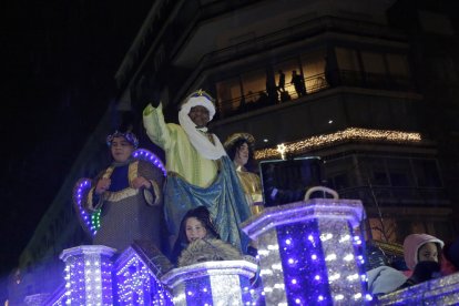 Cabalgata de los Reyes Magos en León.