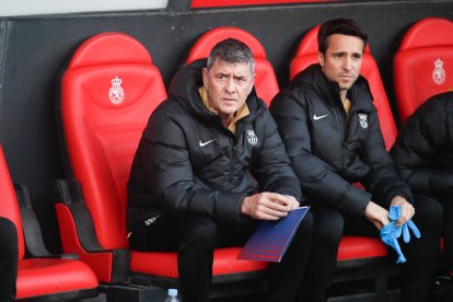 El partido con el que arrancó el año en el Reino de León finalizó en tablas (1-1) y con ambiente en la grada.
