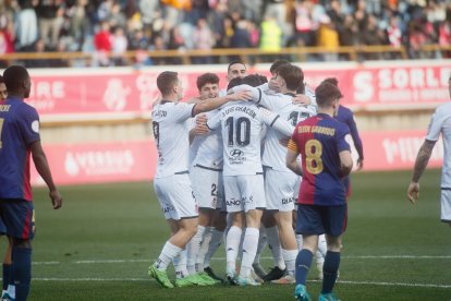 El partido con el que arrancó el año en el Reino de León finalizó en tablas (1-1) y con ambiente en la grada.