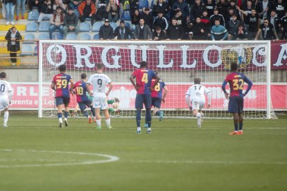 El partido con el que arrancó el año en el Reino de León finalizó en tablas (1-1) y con ambiente en la grada.