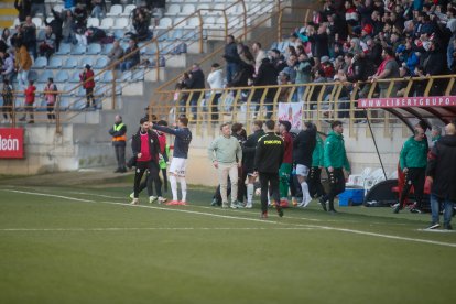 El partido con el que arrancó el año en el Reino de León finalizó en tablas (1-1) y con ambiente en la grada.