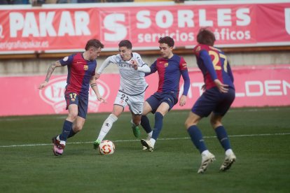 El partido con el que arrancó el año en el Reino de León finalizó en tablas (1-1) y con ambiente en la grada.