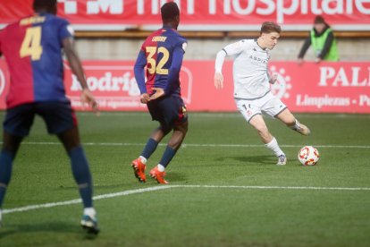 El partido con el que arrancó el año en el Reino de León finalizó en tablas (1-1) y con ambiente en la grada.