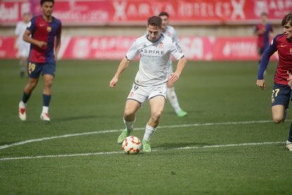 El partido con el que arrancó el año en el Reino de León finalizó en tablas (1-1) y con ambiente en la grada.