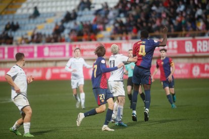 El partido con el que arrancó el año en el Reino de León finalizó en tablas (1-1) y con ambiente en la grada.