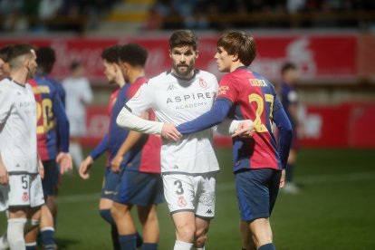 El partido con el que arrancó el año en el Reino de León finalizó en tablas (1-1) y con ambiente en la grada.
