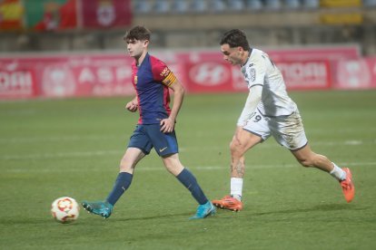 El partido con el que arrancó el año en el Reino de León finalizó en tablas (1-1) y con ambiente en la grada.