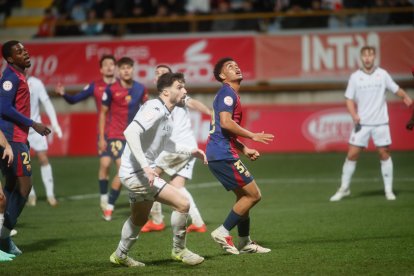 El partido con el que arrancó el año en el Reino de León finalizó en tablas (1-1) y con ambiente en la grada.