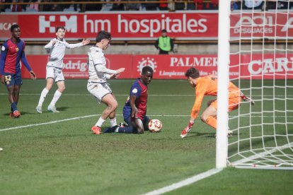 El partido con el que arrancó el año en el Reino de León finalizó en tablas (1-1) y con ambiente en la grada.