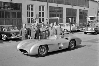 Mercedes W 196 R carenado.