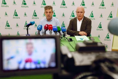 Arsenio García y José Antonio Turrado, en la rueda de prensa de hoy