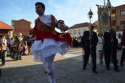 Los danzantes de Laguna de Negrillos.