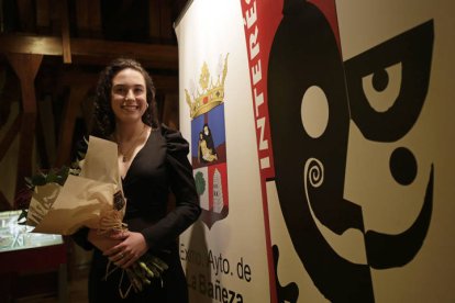 Presentación de la musa de Carnaval de La Bañeza, Estela Santos.