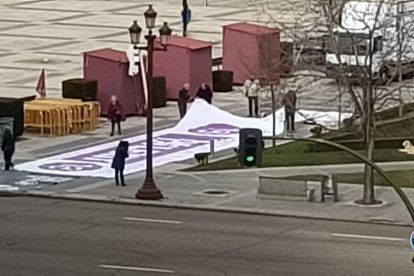 Pancarta colocada una hora antes de la manifestación.
