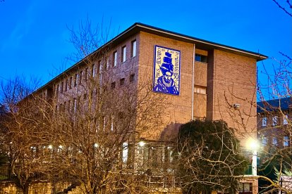 Un mural para descubrir al navegante Álvaro de Mendaña.