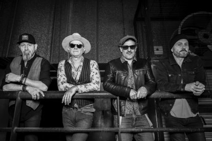 Shake It Like Hell Tour 2025.