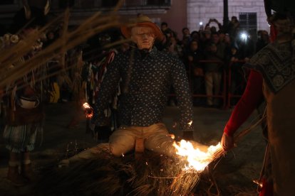 El desfile de Carnaval más tradicional de la capital berciana.