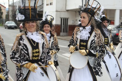 Camponaraya se disfraza en el domingo de Carnaval