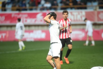 La grada del Reino de León se vuelca con su equipo de fútbol.