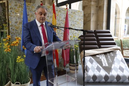 Inauguración del Salón Internacional del Chocolate de Astorga 2025.